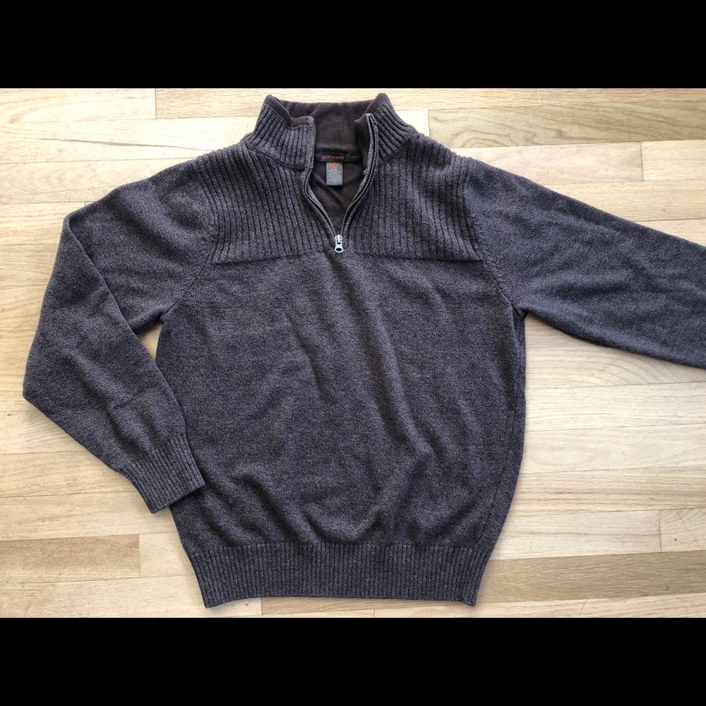 Docker’s Quarter Zip Sweater